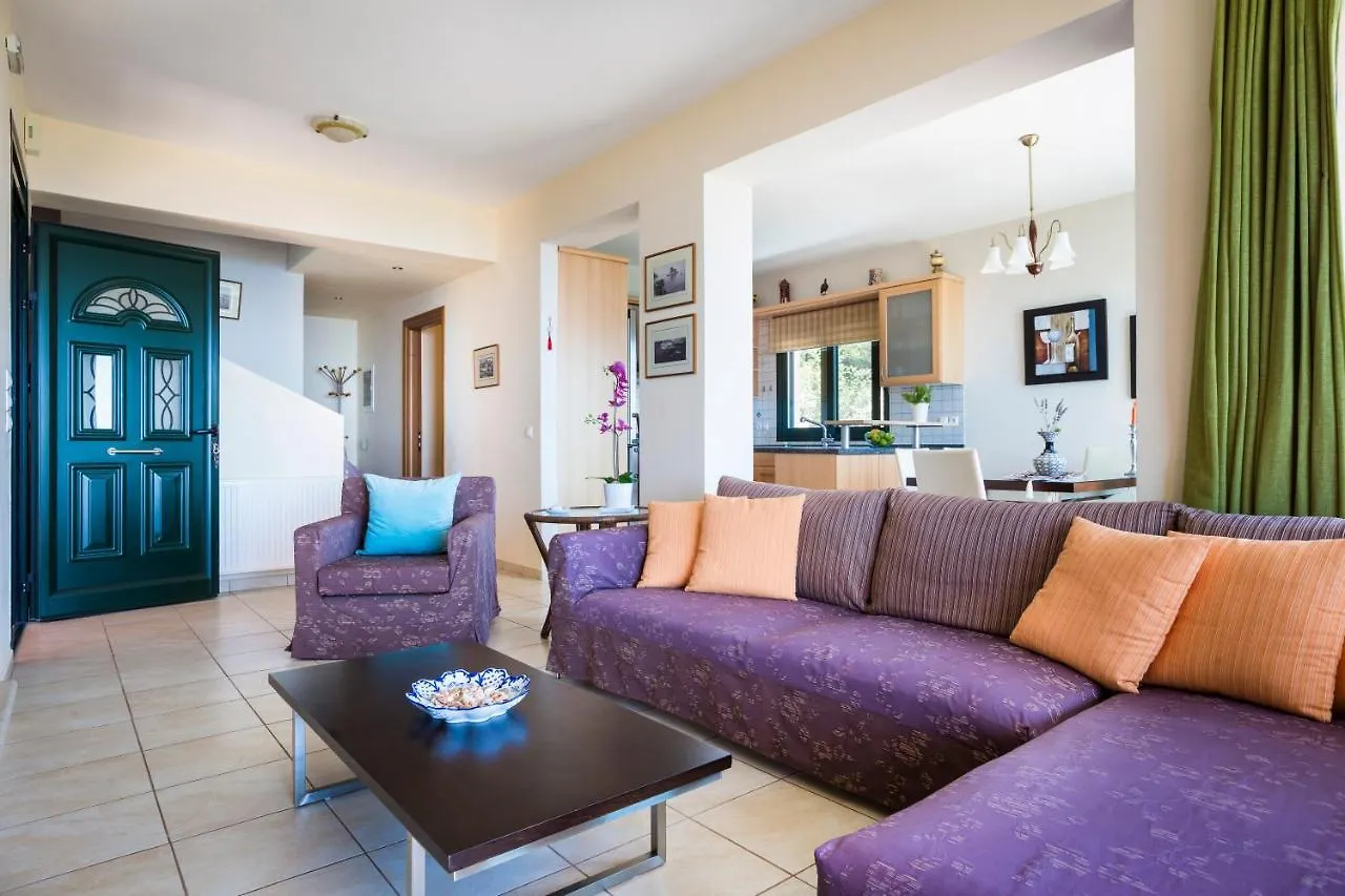Villa Natasha Ratzaklíon 0*,  Řecko